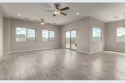 4065 N Monarch Drive, Eloy, AZ 85131 - Photo 8
