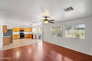13188 W Crocus Dr, Surprise, AZ 85379 - Photo 8