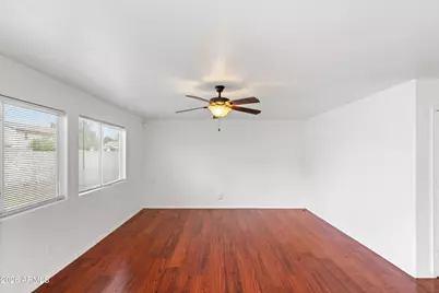 13188 W Crocus Drive, Surprise, AZ 85379 - Photo 10