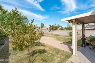 13188 W Crocus Dr, Surprise, AZ 85379 - Photo 36