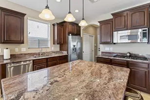 22922 N 40th Pl, Phoenix, AZ 85050 - Photo 16