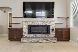 22922 N 40th Pl, Phoenix, AZ 85050 - Photo 6