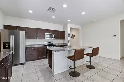 443 S 194th Lane, Buckeye, AZ 85326 - Photo 4