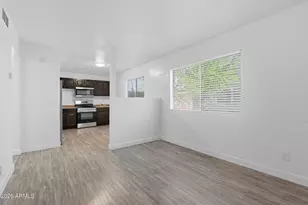 1022 N 22nd Pl, Phoenix, AZ 85006 - Photo 4