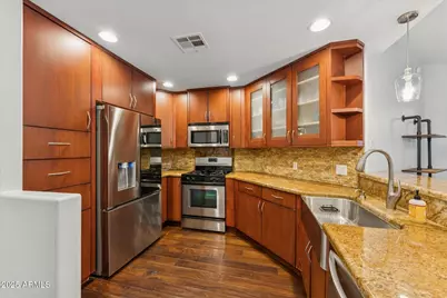 5350 E Deer Valley Drive #Unit 1247, Phoenix, AZ 85054 - Photo 1
