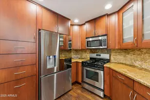5350 E Deer Valley Dr, Phoenix, AZ 85054 - Photo 8