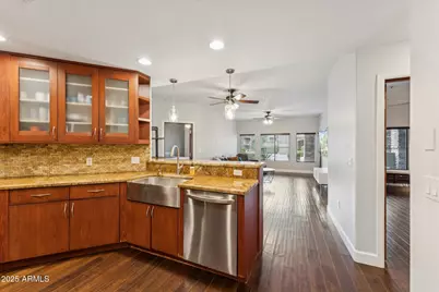 5350 E Deer Valley Drive #Unit 1247, Phoenix, AZ 85054 - Photo 2