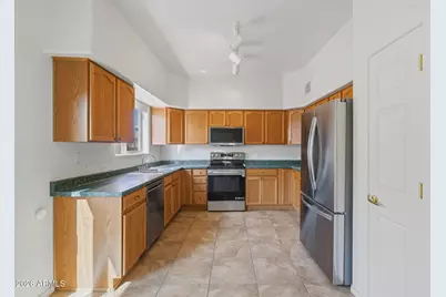 246 S Clubhouse Lane, Sierra Vista, AZ 85635 - Photo 4