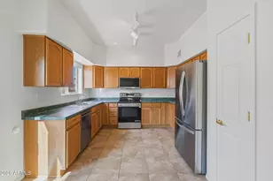 246 S Clubhouse Ln, Sierra Vista, AZ 85635 - Photo 4