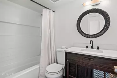 4627 E Southgate Avenue, Phoenix, AZ 85040 - Photo 10