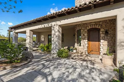 7621 E Dixileta Drive, Scottsdale, AZ 85266 - Photo 14