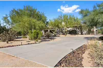 7621 E Dixileta Drive, Scottsdale, AZ 85266 - Photo 8