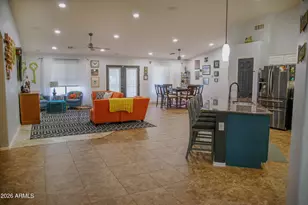 1221 W Del Monte Dr, Casa Grande, AZ 85122 - Photo 6