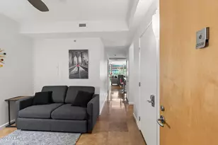 7137 E Rancho Vista Dr, Scottsdale, AZ 85251 - Photo 2