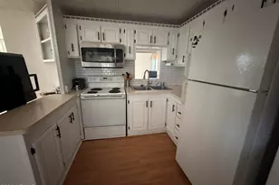 1147 S Sioux Dr, Apache Junction, AZ 85119 - Photo 2