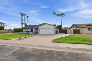6529 S Marilyn Ann Dr, Tempe, AZ 85283 - Photo 2