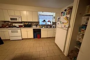 5826 N 70th Ave, Glendale, AZ 85303 - Photo 4