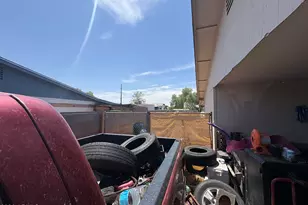 5826 N 70th Ave, Glendale, AZ 85303 - Photo 2