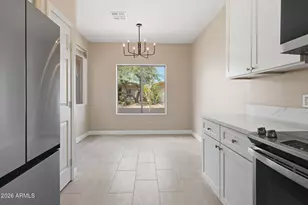 1049 E Susan Ln, Tempe, AZ 85288 - Photo 8