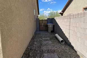 19863 W Cheery Lynn Rd, Buckeye, AZ 85396 - Photo 34