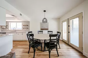 5209 E Beck Ln, Scottsdale, AZ 85254 - Photo 8