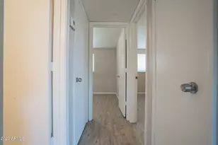 2131 W Devonshire Ave, Phoenix, AZ 85015 - Photo 8