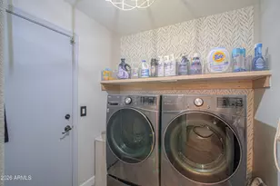 2524 W Hedgehog Pl, Phoenix, AZ 85085 - Photo 22