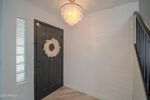 2524 W Hedgehog Pl, Phoenix, AZ 85085 - Photo 6