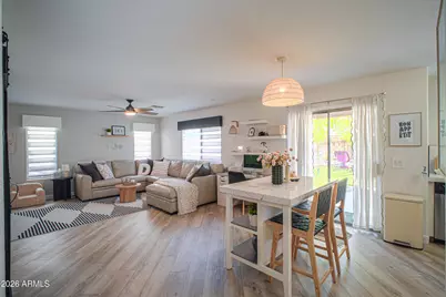 2524 W Hedgehog Place, Phoenix, AZ 85085 - Photo 10