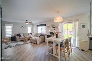 2524 W Hedgehog Pl, Phoenix, AZ 85085 - Photo 10