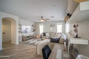 2524 W Hedgehog Pl, Phoenix, AZ 85085 - Photo 18