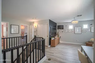 2524 W Hedgehog Pl, Phoenix, AZ 85085 - Photo 38
