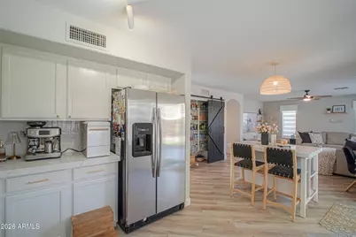 2524 W Hedgehog Place, Phoenix, AZ 85085 - Photo 16