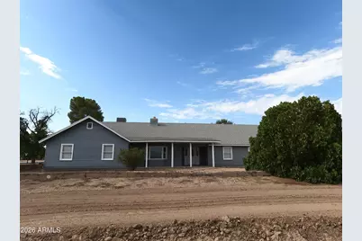 3642 W 1st Street, Thatcher, AZ 85552 - Photo 2