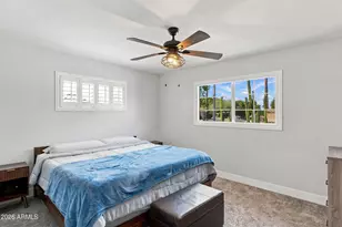 702 E Desert Park Ln, Phoenix, AZ 85020 - Photo 26
