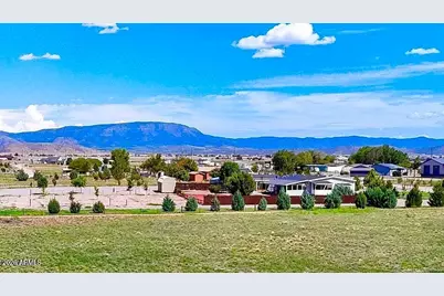 0 E Lodestone Dr Lot B -- #-, Prescott Valley, AZ 86315 - Photo 2