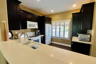 16204 W Desert Canyon Dr, Surprise, AZ 85374 - Photo 10