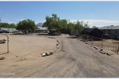 535 N Gold Drive #5, Apache Junction, AZ 85120 - Photo 6