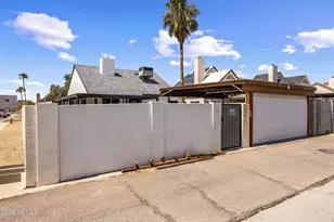 20825 N 22nd Ln, Phoenix, AZ 85027 - Photo 2