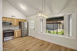 20825 N 22nd Ln, Phoenix, AZ 85027 - Photo 6