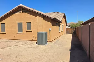 522 S 114th Ave, Avondale, AZ 85323 - Photo 10