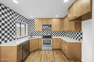 711 W Strahan Dr, Tempe, AZ 85283 - Photo 8