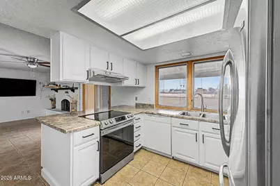 8539 N 104th Avenue, Peoria, AZ 85345 - Photo 12