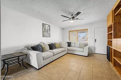 8539 N 104th Avenue, Peoria, AZ 85345 - Photo 4