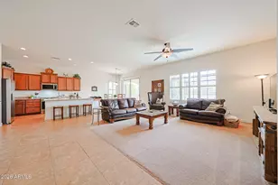 13678 S 176th Dr, Goodyear, AZ 85338 - Photo 12