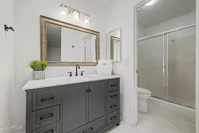 2816 W Villa Maria Drive, Phoenix, AZ 85053 - Photo 40