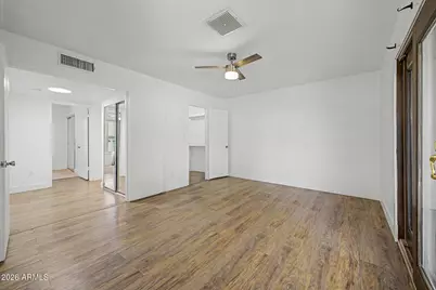 2816 W Villa Maria Drive, Phoenix, AZ 85053 - Photo 38