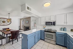 2816 W Villa Maria Dr, Phoenix, AZ 85053 - Photo 6