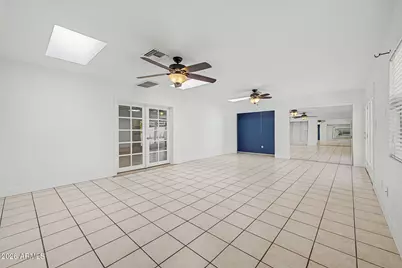2816 W Villa Maria Drive, Phoenix, AZ 85053 - Photo 32