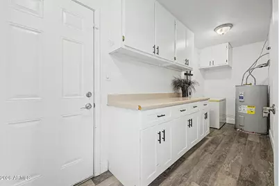 2816 W Villa Maria Drive, Phoenix, AZ 85053 - Photo 14